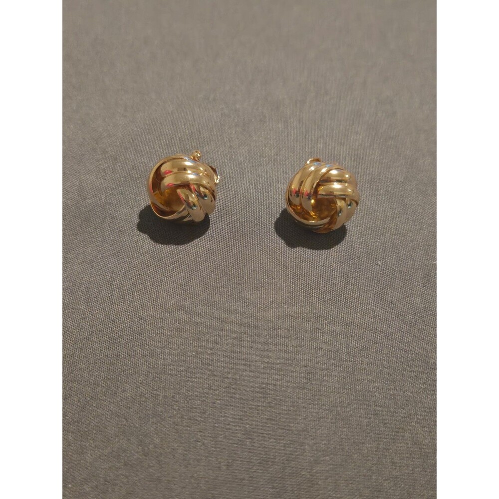 Gold Tone knot ball clip on Earrings Nwot